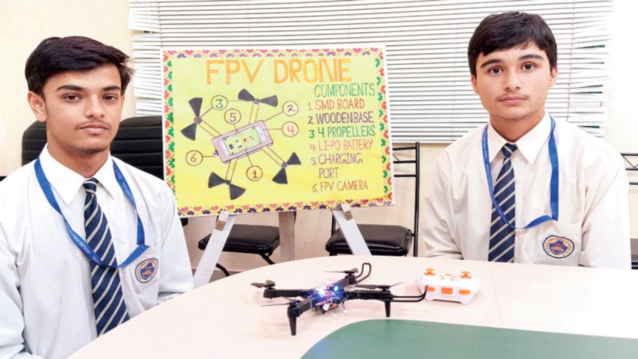 Two ninth class students flew high with a junk drone, know the whole matter