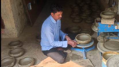 Fans of Gorakhpur's terracotta are also in other parts of the country, demand increased on Diwali.
