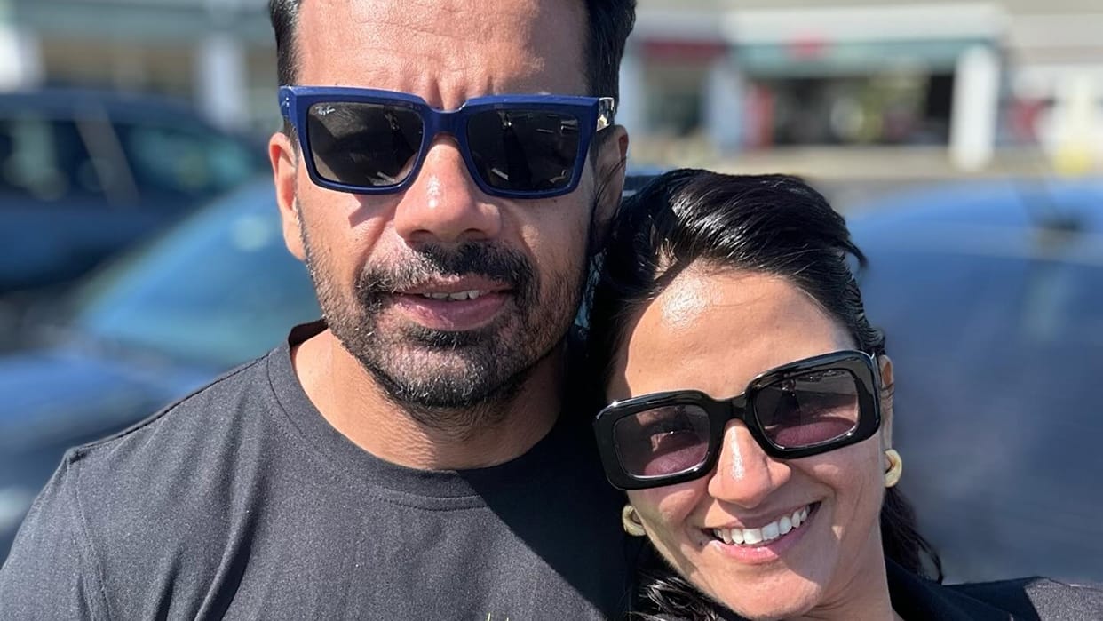 Youtuber Gaurav Taneja and wife Ritu Rathi celebrated Karva Chauth reunited after mutual quarrel