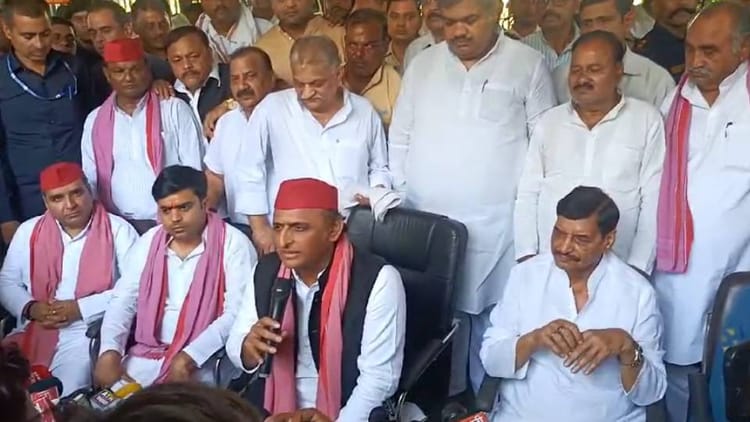 यूपी – यूपी उपचुनाव: टिकट बंटवारे को लेकर कांग्रेस की नाराजगी पर अखिलेश यादव की दो टूक, कही ऐसी बात… पढ़ें पूरी खबर – INA