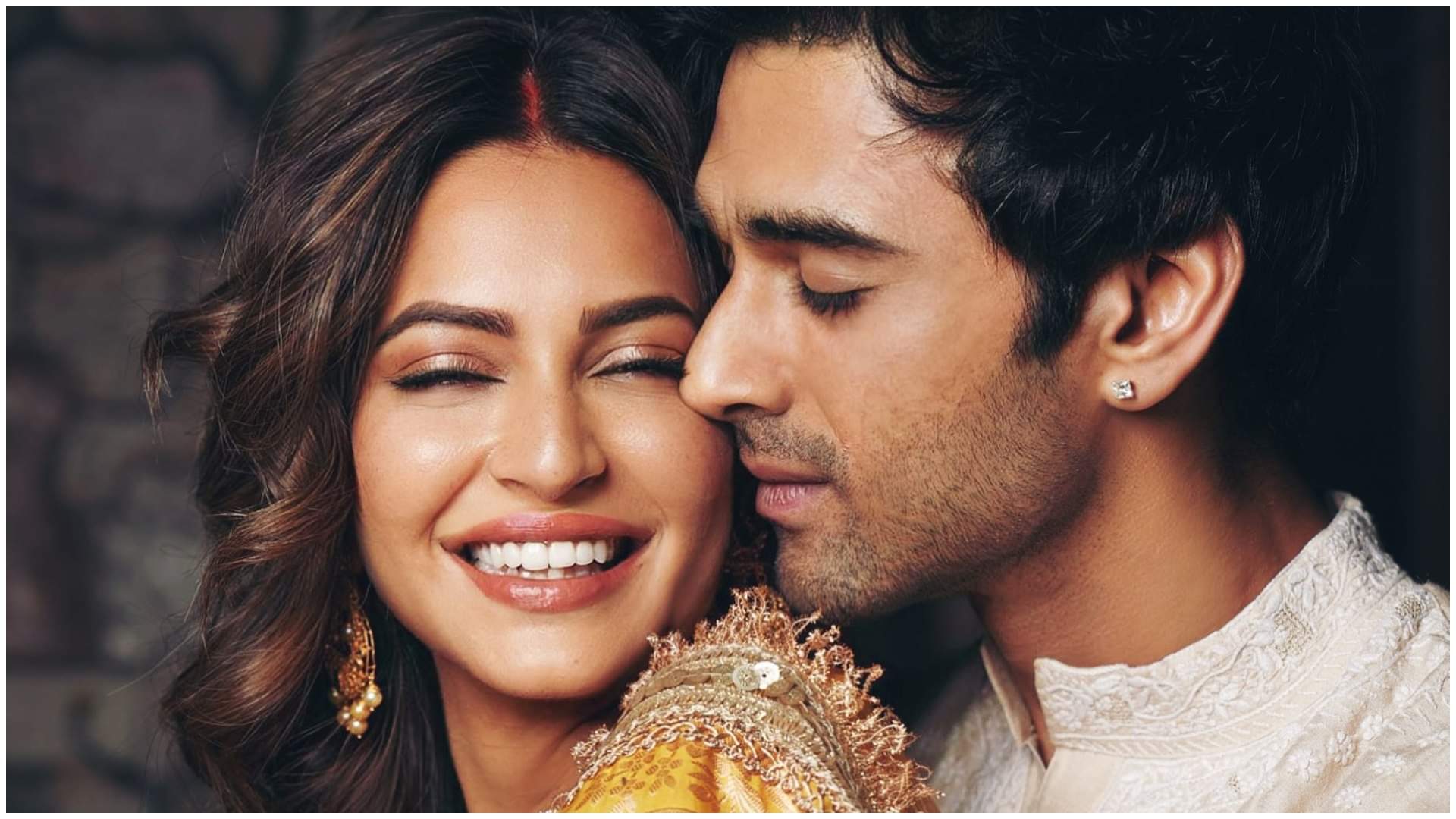 Kriti Kharbanda First Karwa Chauth Look Wore Yellow Silk Saree With Chandbali And kangan Images