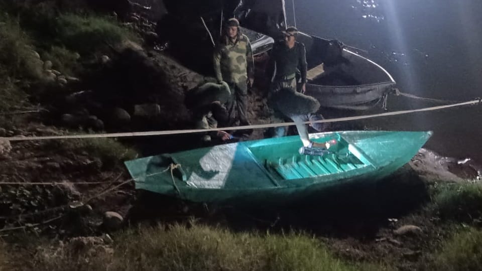 Pakistani boat found in Pathankot BSF searched in border area
