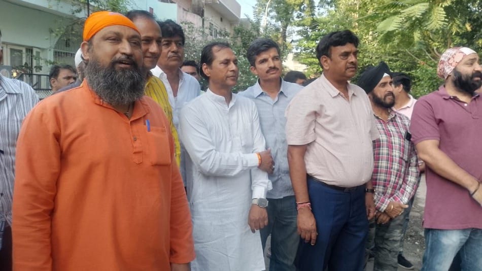 indore news save tree nature building parking issue