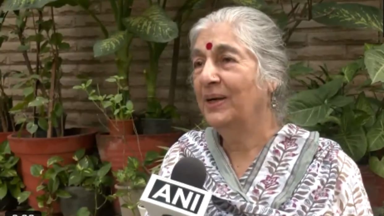 Jharkhand Assembly Election 2024 seat sharing CPM leader Subhashini Ali lashes out on congress news in hindi