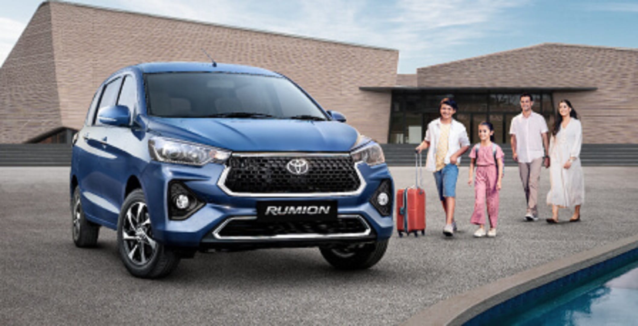 Toyota Kirloskar Motor launches Toyota Rumion Festival Edition MPV in India Know Price Features Specifications