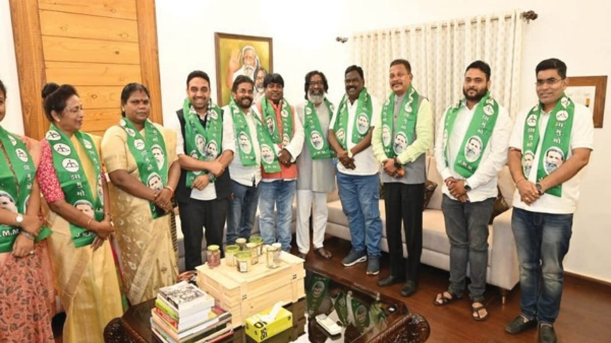 Dissatisfaction among BJP leaders over the list of candidates before Jharkhand elections
