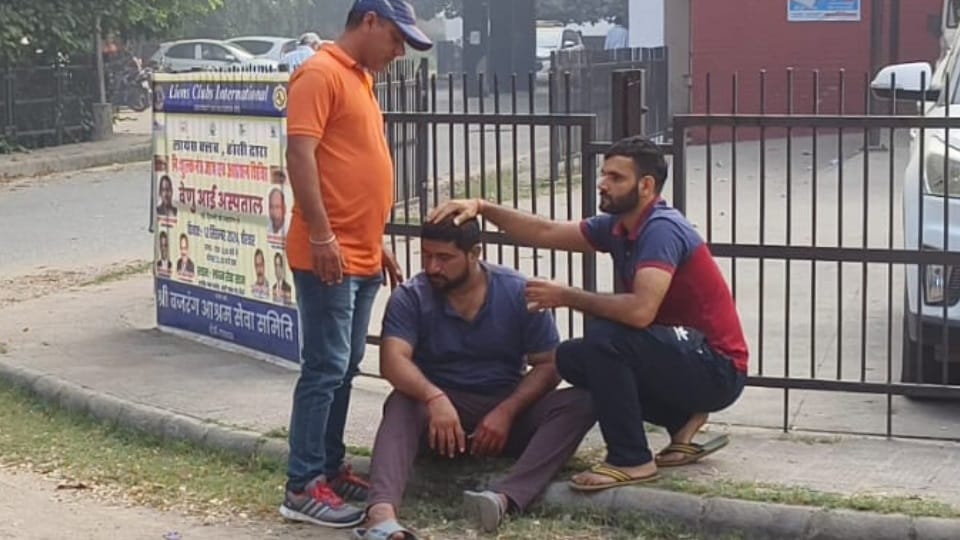 ASI died under suspicious circumstances in Umra village of Hansi