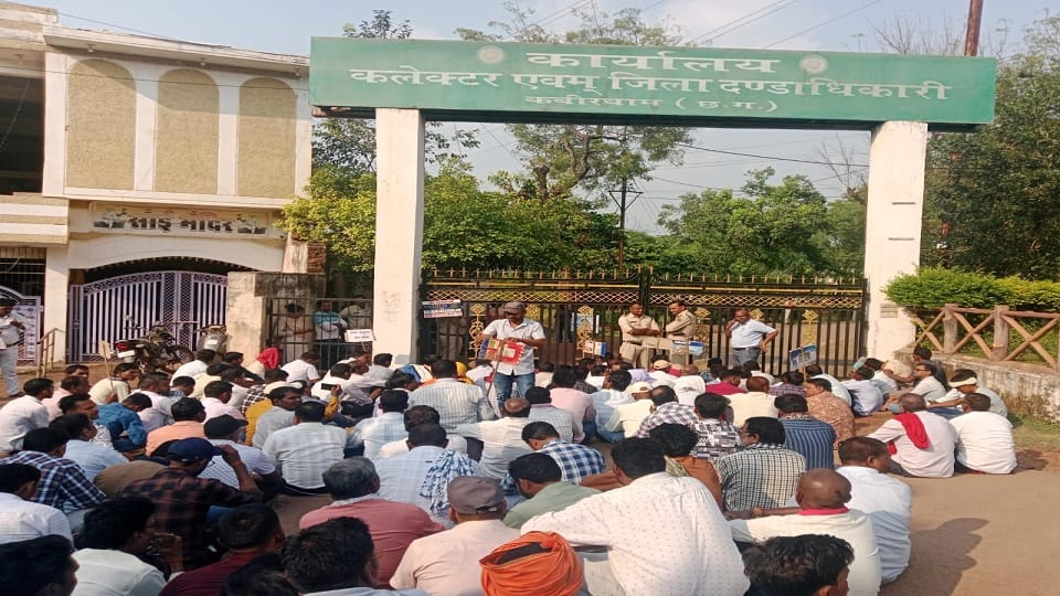 Cooperative society employees on path of indefinite strike paddy procurement starting from November will be af