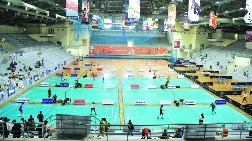 indoor stadium will be built in Agra's Ajit Nagar at a cost of 30 croresthese will be its features