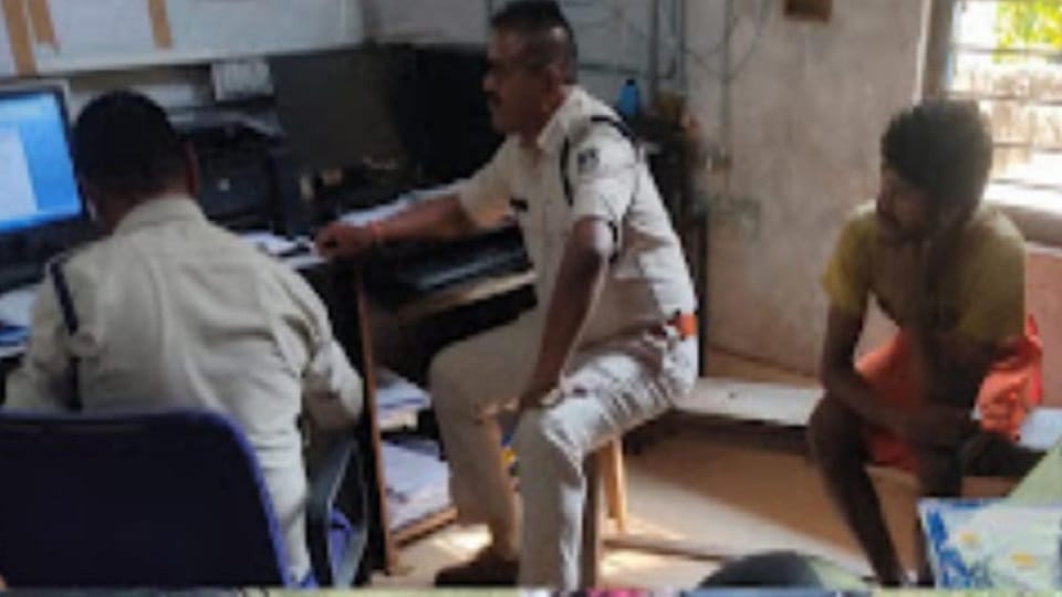 mutual dispute one villager killed another accused surrendered in Surajpur