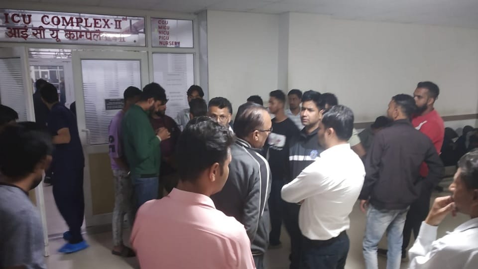 Dehradun News Woman dies after operation in private hospital
