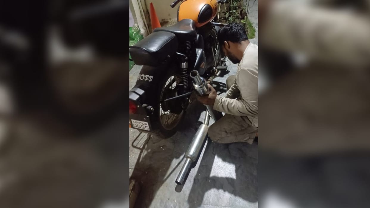 Police tightens its grip on vehicles that emit firecracker sounds