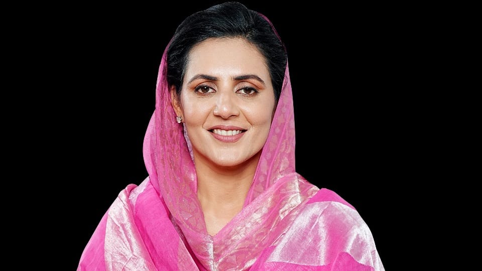 Giddarbaha by election Congress candidate Amrita warring have nine crores property