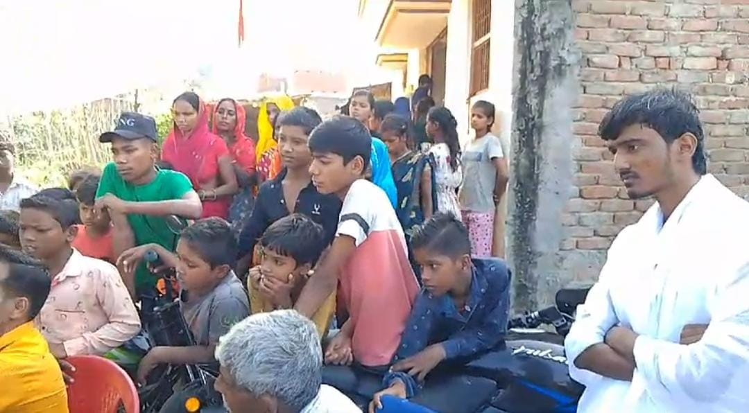 Bihar News: Liquor scandal in Muzaffarpur, family said - lost eyesight, then death; drinking thinner, Police