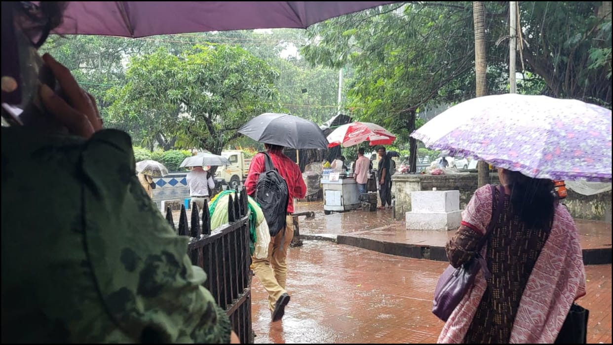 Cyclone Dana: CM Mamata Banerjee will stay in secretariat at night, keep eye on situation