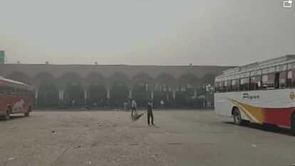 पंजाब के बस स्टैंड बंद: थमें बसों के पहिए, यात्री परेशानी, सरकार के खिलाफ नारेबाजी, आखिर क्या है माजरा Panbus workers strike bus stand closed for two hours