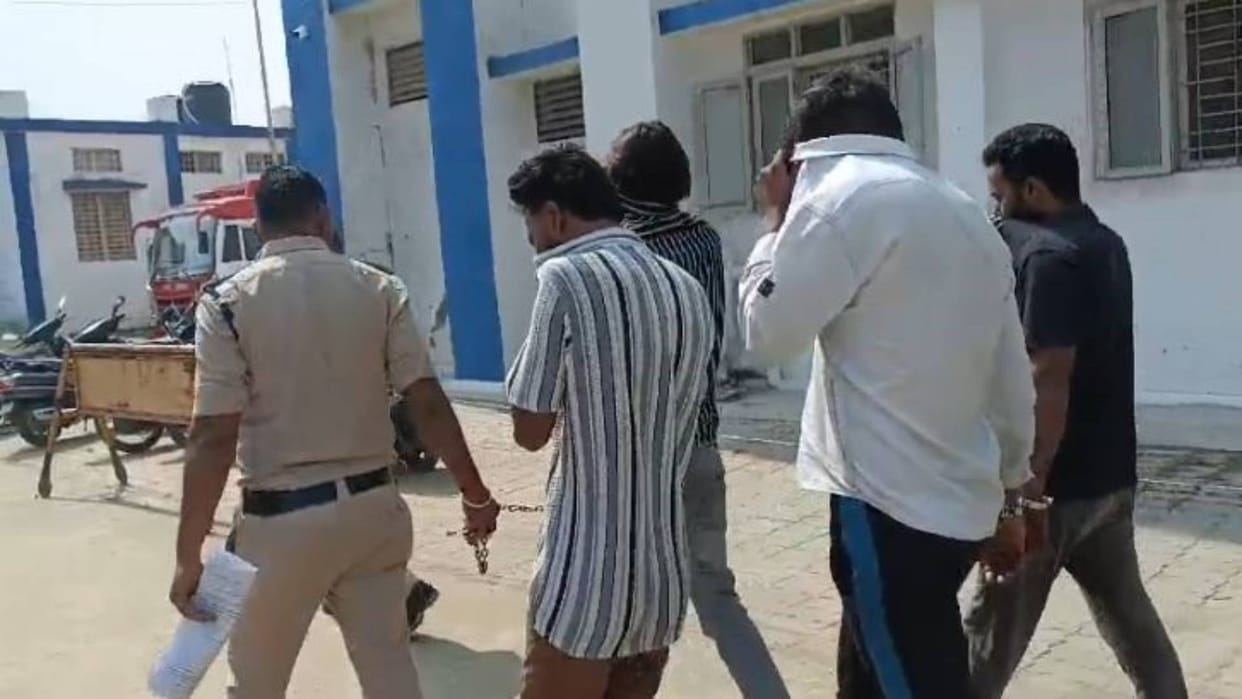 Betul Crime Bullion trader kidnapped and 10 lakh ransom demanded police rescued him in six hours