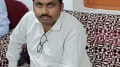 Khargone 15.5 lakh bribe demanded from a contractor associated with BJP Lokayukta traps taking 5 lakh cash