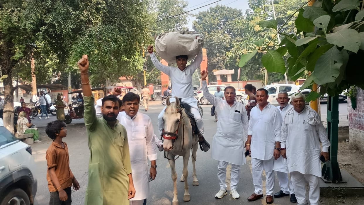 Unique demonstration in Sonipat, Demand for grant from government