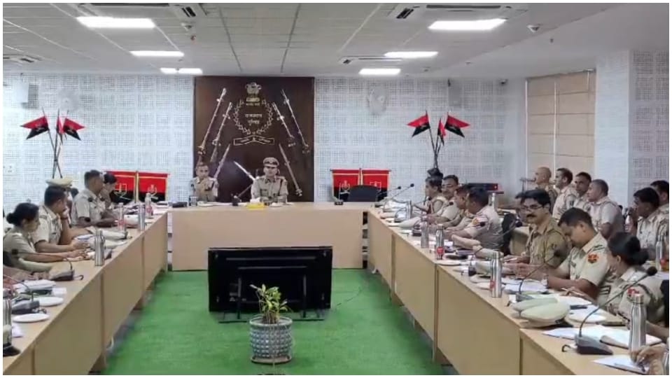 Alwar News: Administration alert regarding Ramgarh by-election checkposts installed on Haryana border