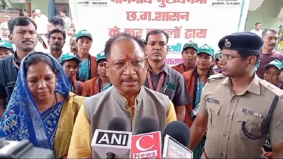 Chief Minister Sai launched Bijli Sakhi Yojana women of self-help groups will get employment in JASHPUR