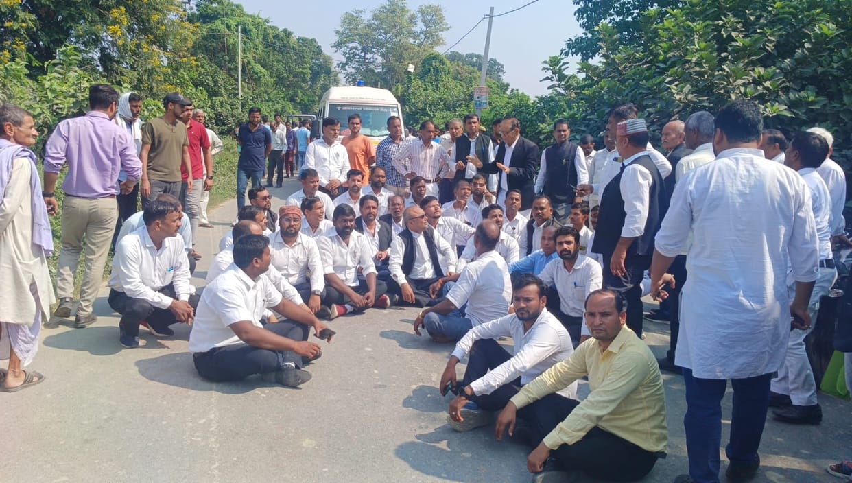 Sultanpur: Lawyer died in an accident in a village in Kadipur thana kshetra.