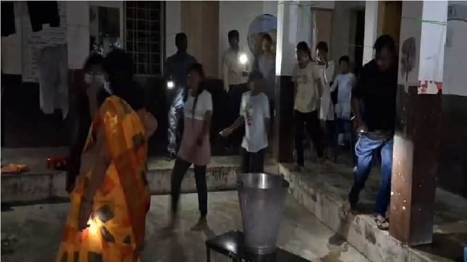 आग लगने के बाद मची अफरा-तफरी