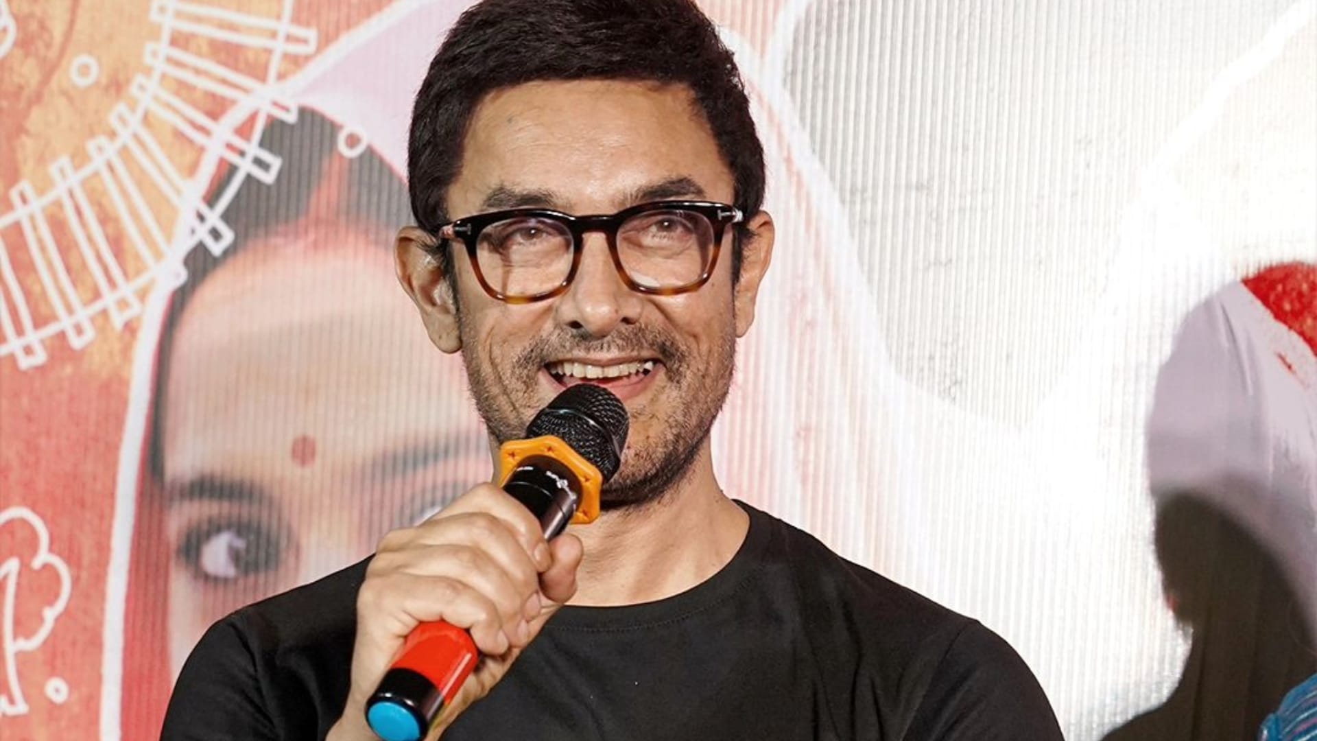 Sitaare Zameen Par Actor Aamir Khan Reveals Ranbir Kapoor Loves His Movie Awwal Number