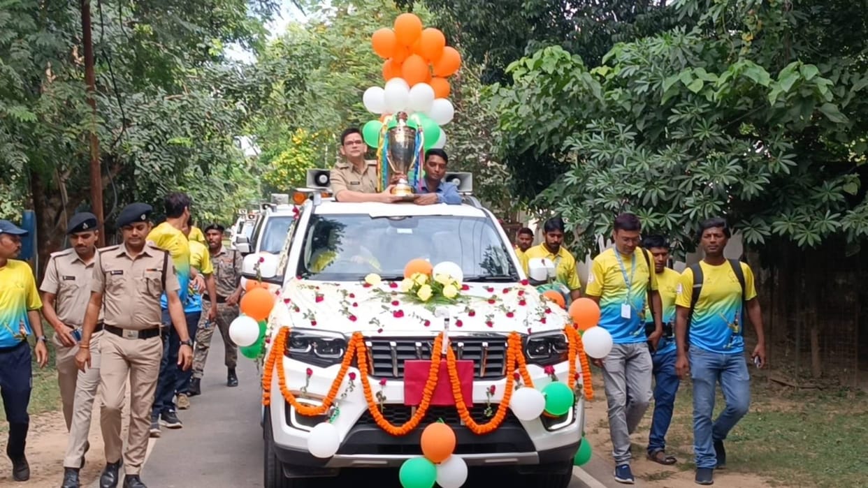 Bihar News Trophy Gaurav Yatra reached Munger grand welcome given in museum auditorium