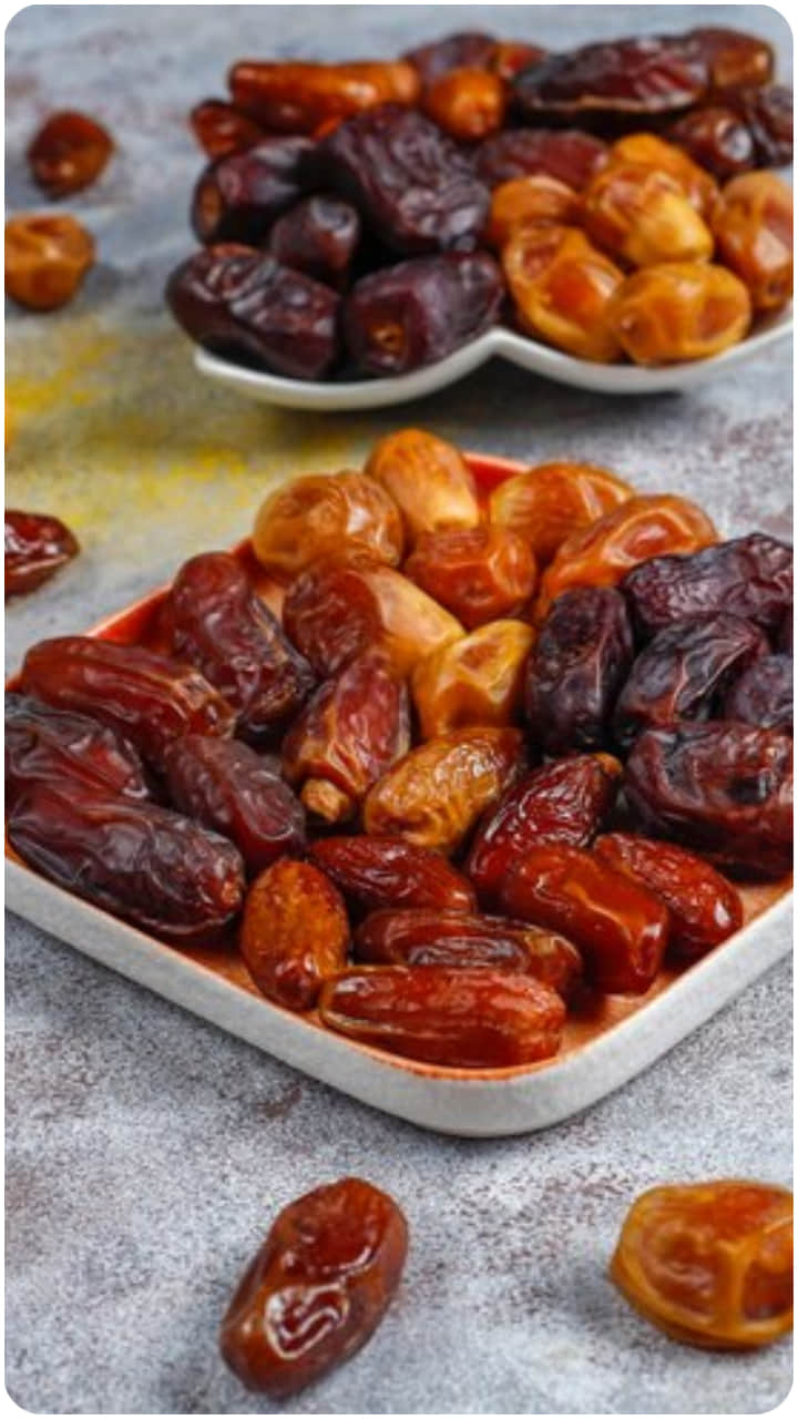 should we eat dates in summer garmiyo me khajur khane ke fayde aur nuksan