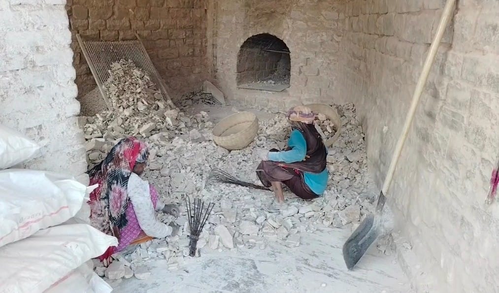 Identity of lime city Katni dying, 50 percent business closed due to government's negligence