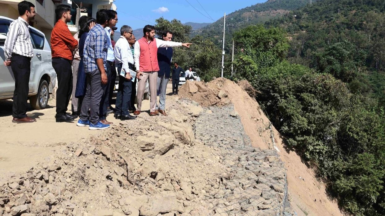 Inter-ministerial central team visited the disaster affected areas of Mandi district assessed the damage