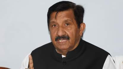 उप मुख्यमंत्री मुकेश अग्निहोत्री