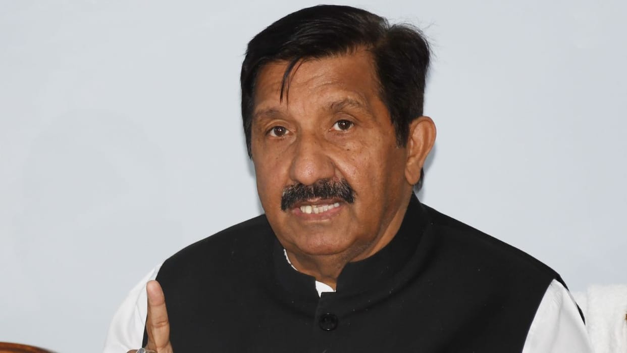 Himachal HRTC will buy 250 diesel buses tender process started for 320 e-buses