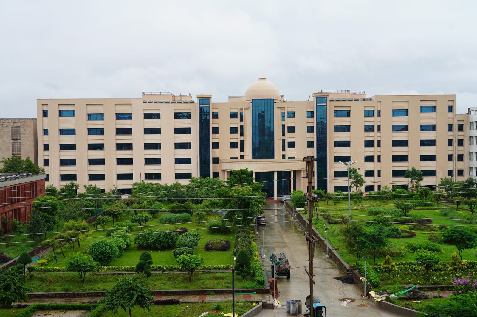 Bhopal: AIIMS will have a green campus with Rs 3 crore, CSR will provide funds to build a green campus, solar
