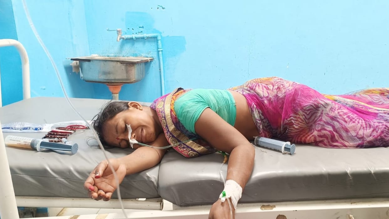 Bihar News : woman Consumed poison in Saharsa SP office, fed up with step mother and bihar police negligence