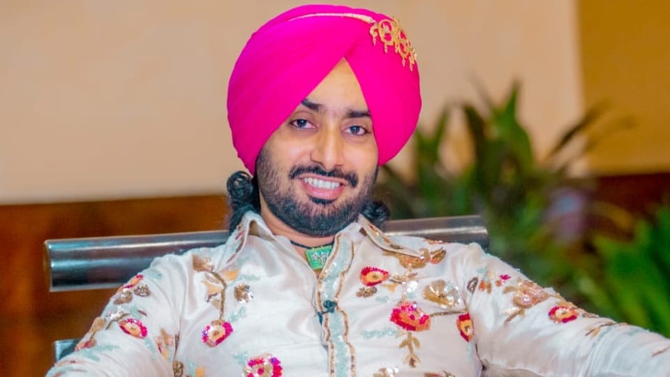 Road name on Sufi singer Satinder Sartaj inaugurated by CM Bhagwant Mann