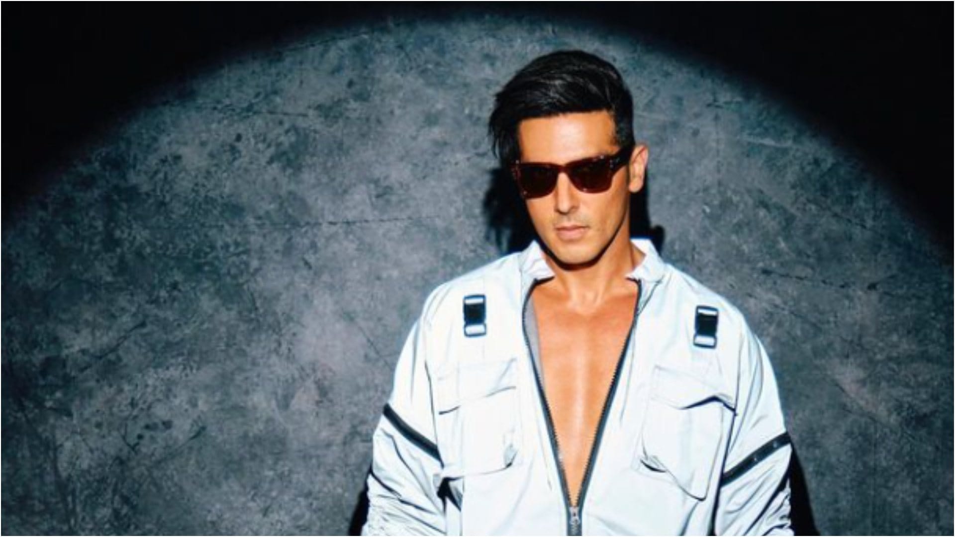 Zayed Khan revealed that his elder son Zidaan has respiratory issues recalled near death experience in London