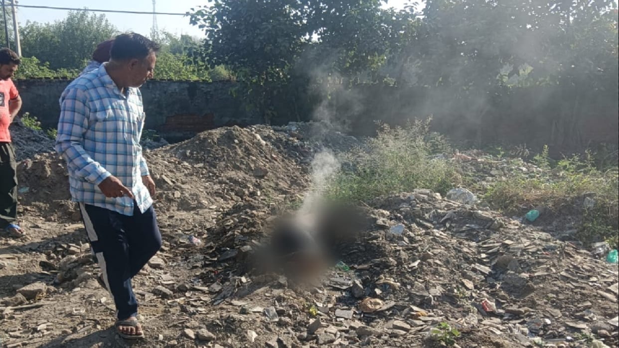 unknown woman was burnt alive and thrown in garbage outside railway colony of Amritsar