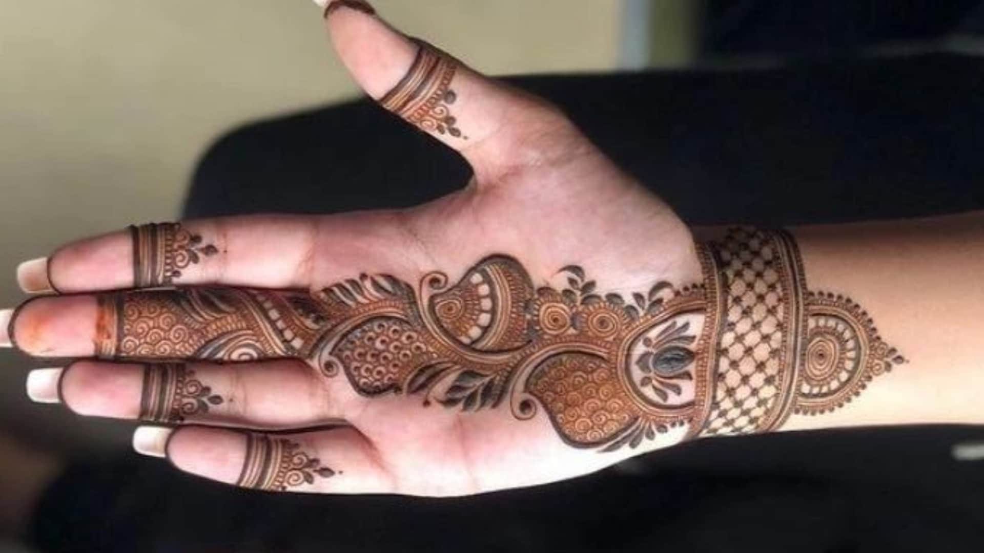 latest mehndi design for onam festival different mehndi style for onam