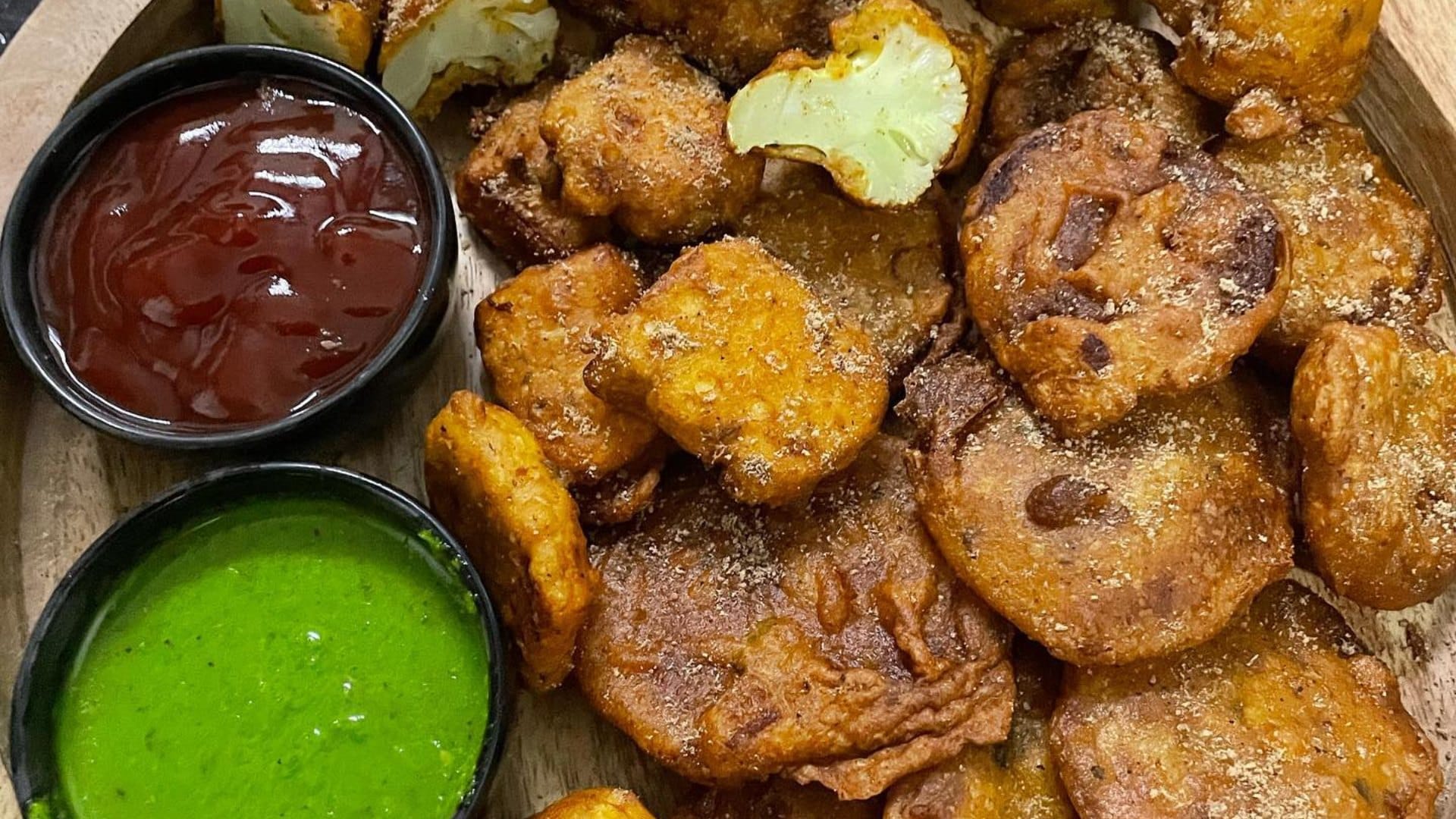 Narak Chaturdashi 2024 festival special snacks how to make mix pakode in a easy way