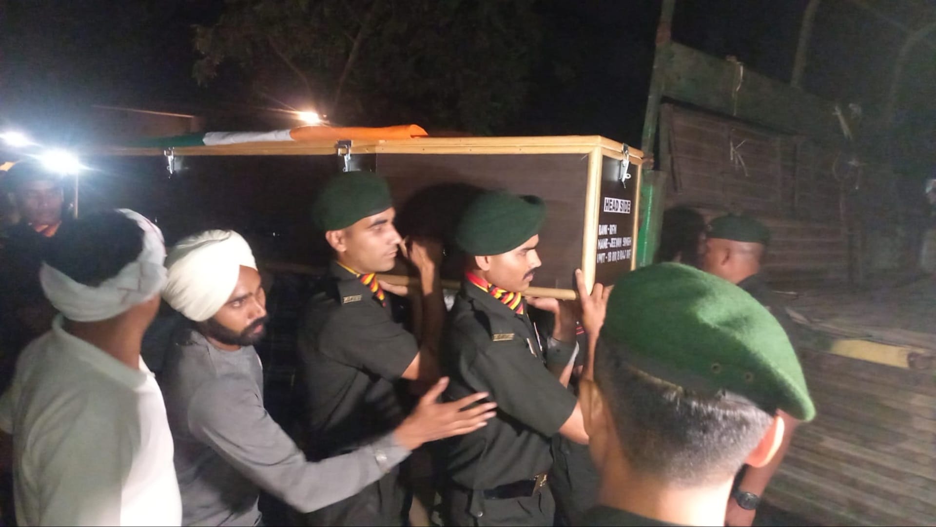 Haryana: 4 year old daughter lit the funeral pyre of the martyr