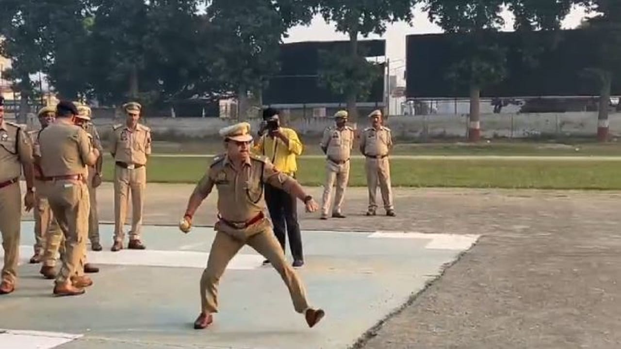 Police conducted mock drill in police line budaun