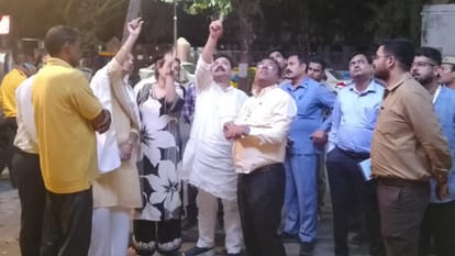 Doctor Sampurnanand name matter in varanasi Minister of State got angry anger of Smart City officers