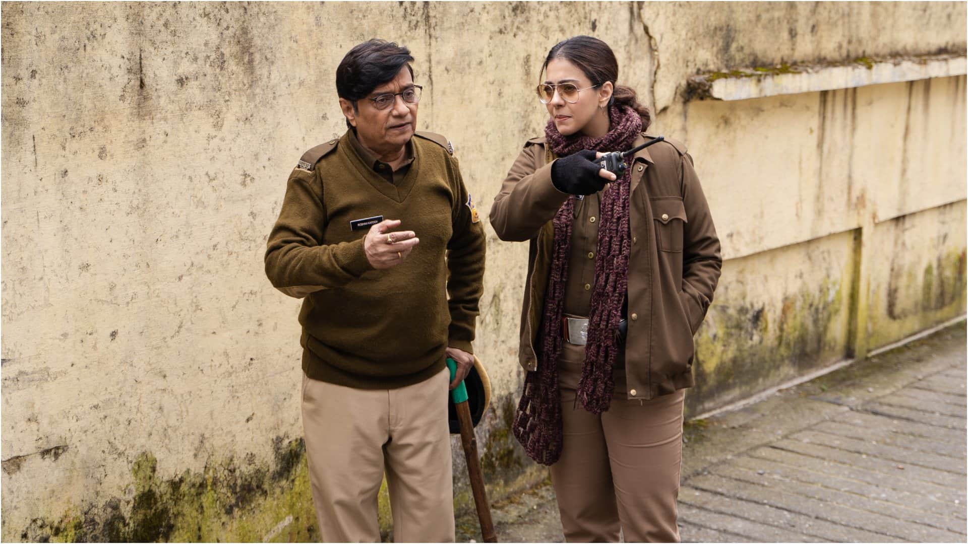 do patti star kajol and kriti sanon talk about their Film kajol said acting career is job not her life