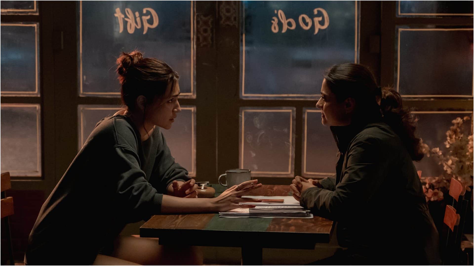 do patti star kajol and kriti sanon talk about their Film kajol said acting career is job not her life