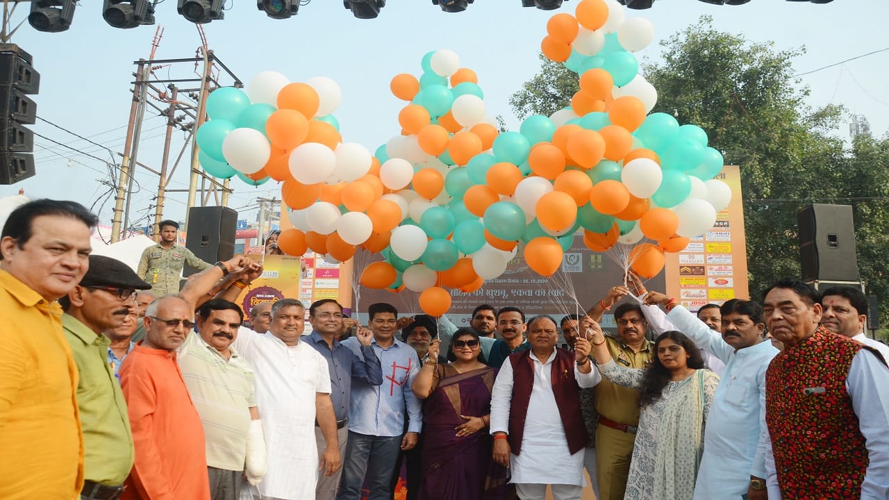 Bareilly gave the message of harmony Amar ujala Sadbhavna Pulao was distributed at 52 places