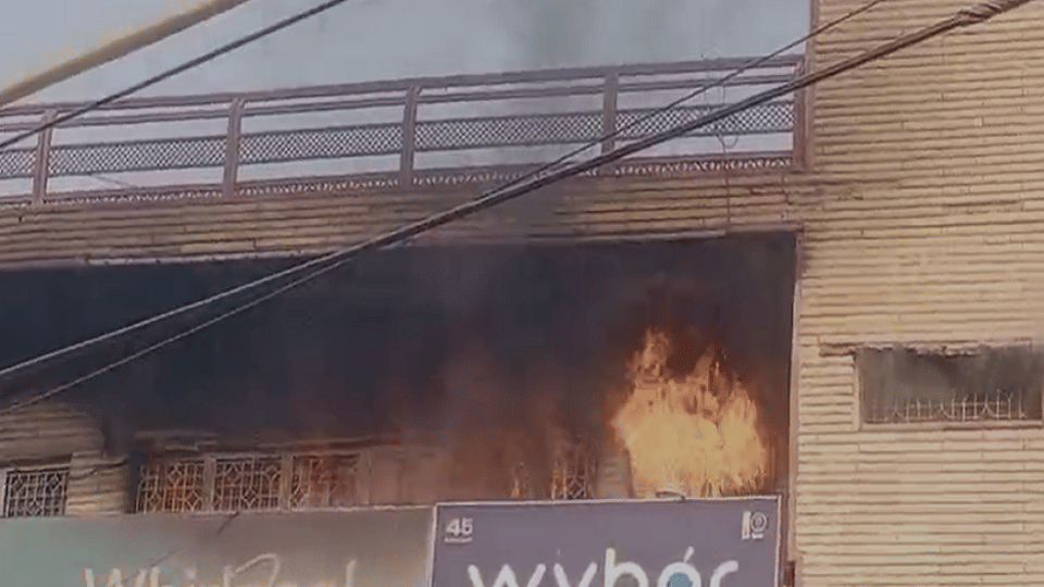Building caught fire due to short circuit
