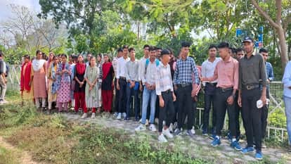 PMT hostel operator beat up students students complained to SP in Kanker