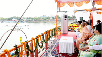 CM Yogi rewarded the winners at the conclusion of rowing competition in Gorakhpur.